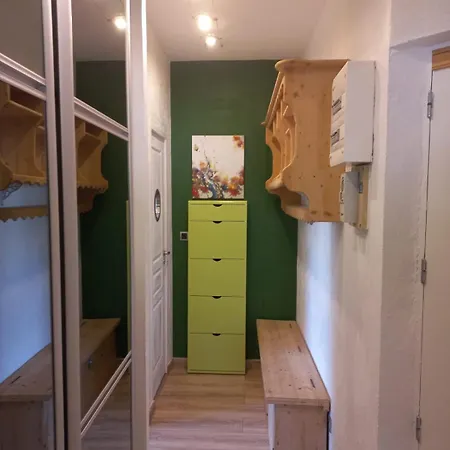 Nid Douillet 2ou4 P A St Pierre De Chartreuse سانت بيير دي شارتروز
